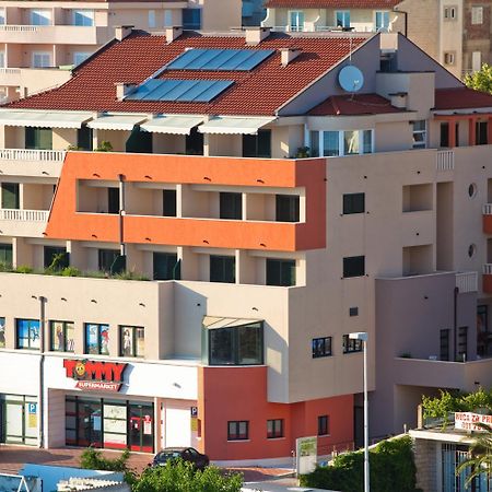 Apartments Agava Makarska Esterno foto